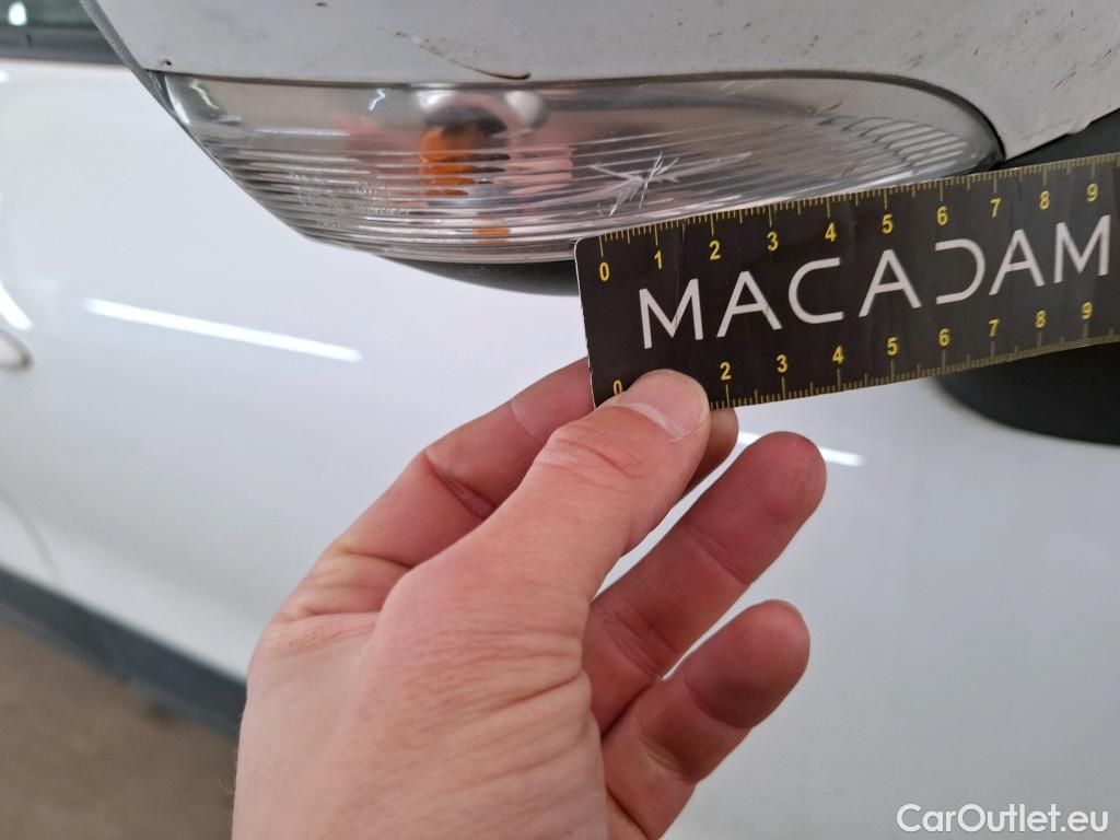  Renault  Clio  IV Air MediaNav 1.5 dCi 75CV BVM5 E6 #75