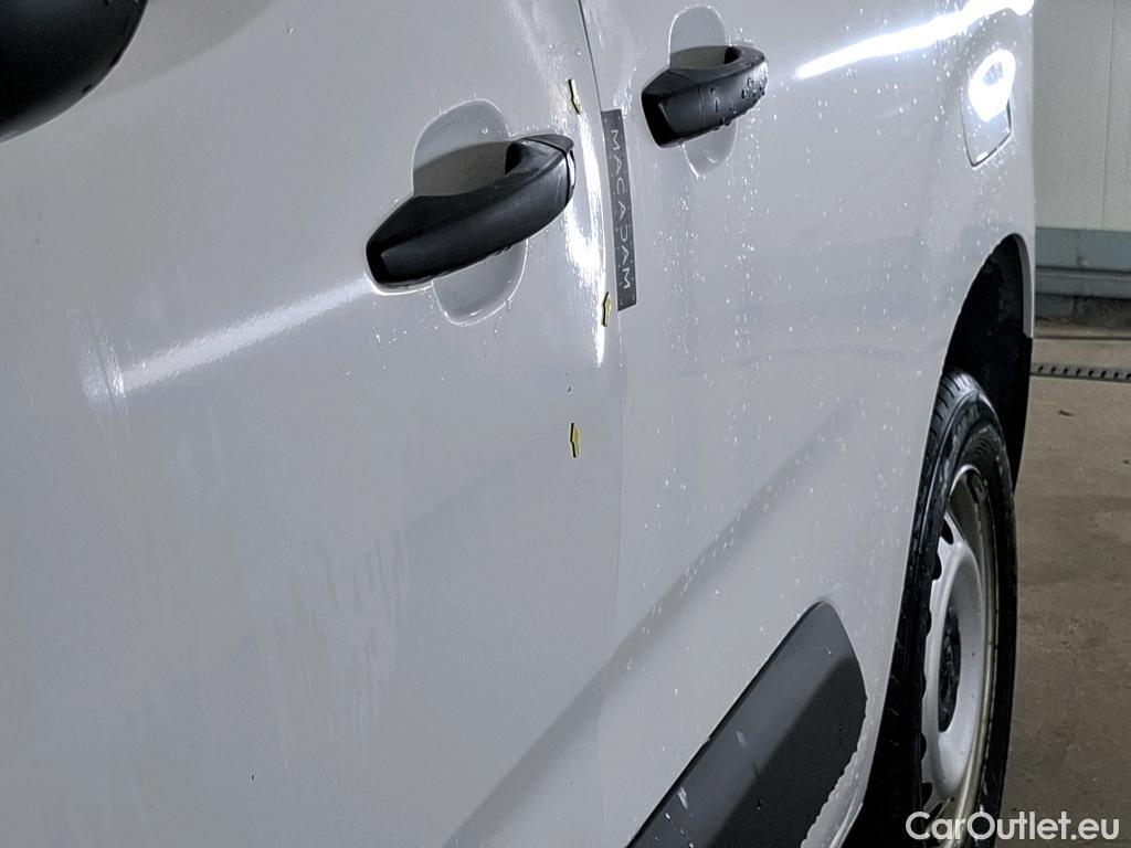  Peugeot  Partner PEUGEOT  VU 4p Fourgonnette BHDI 100 S&S STANDARD 1000KG PREMIUM #22