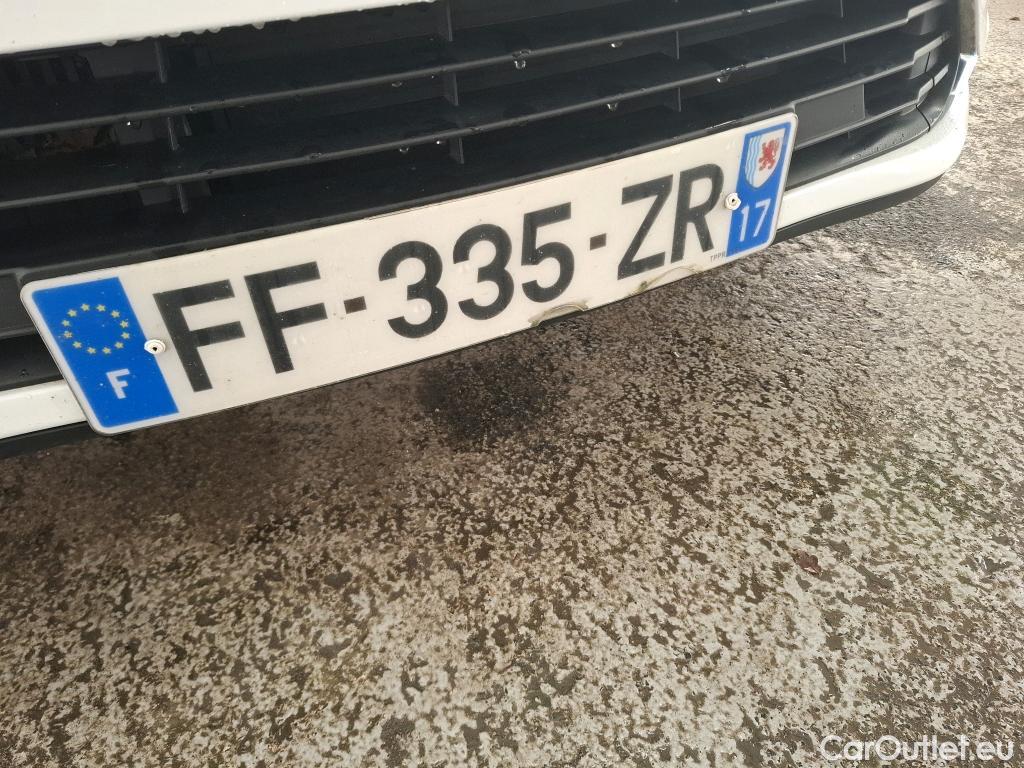  Renault  Clio  IV Air MediaNav 1.5 dCi 90CV BVM5 E6 #13