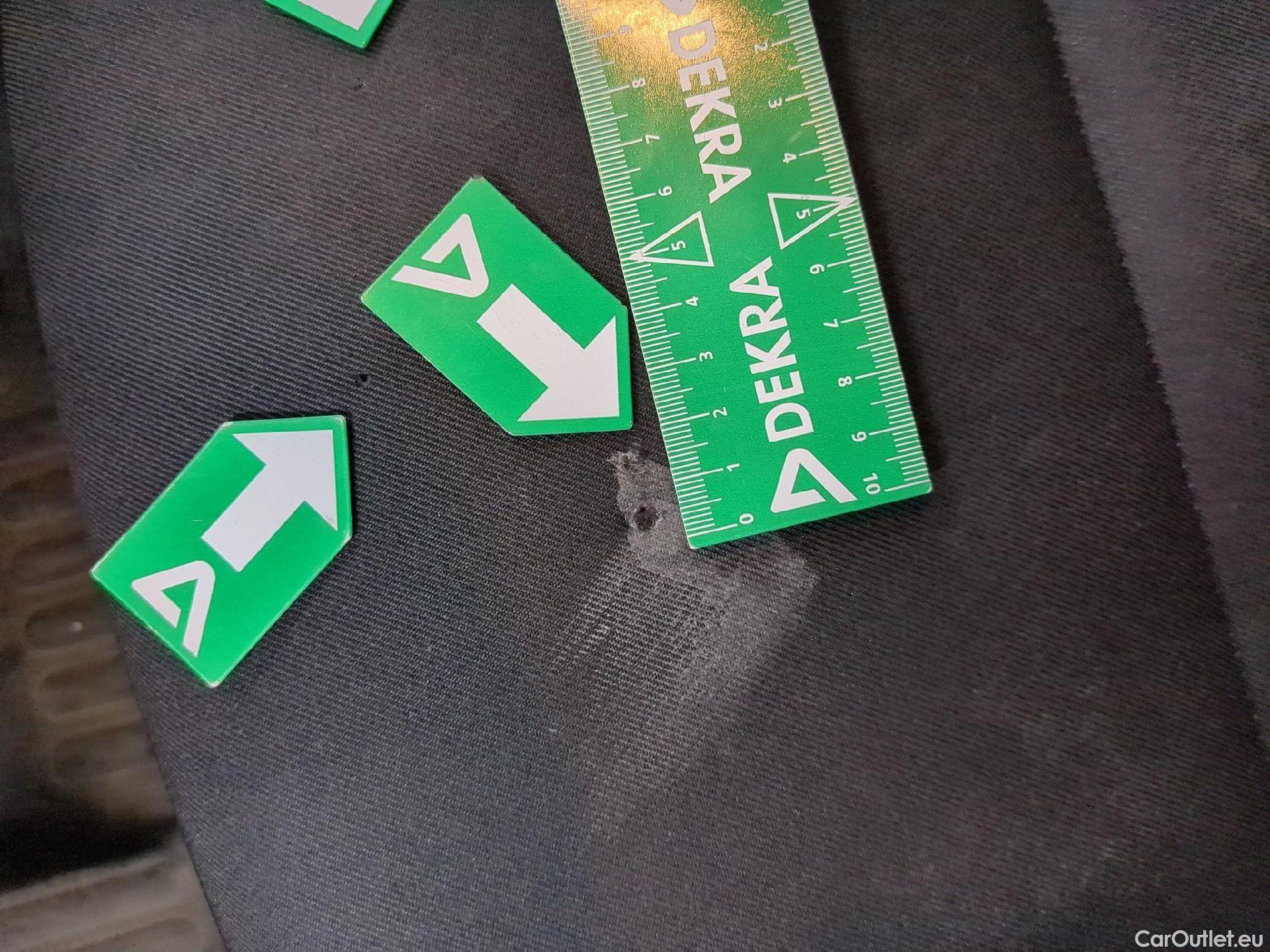  Renault  Kangoo RENAULT  / 2021 / 4P / Fourgonnette GD CONFORT - TCE 100 #4