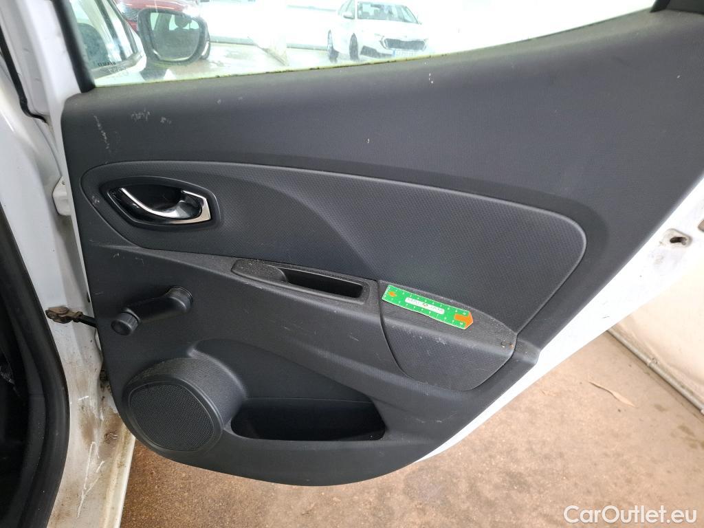  Renault  Clio  IV Air 1.5 dCi 75CV BVM5 E5 #39