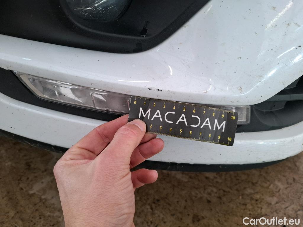  Renault  Clio  IV Air MediaNav 1.5 dCi 75CV BVM5 E6 #12