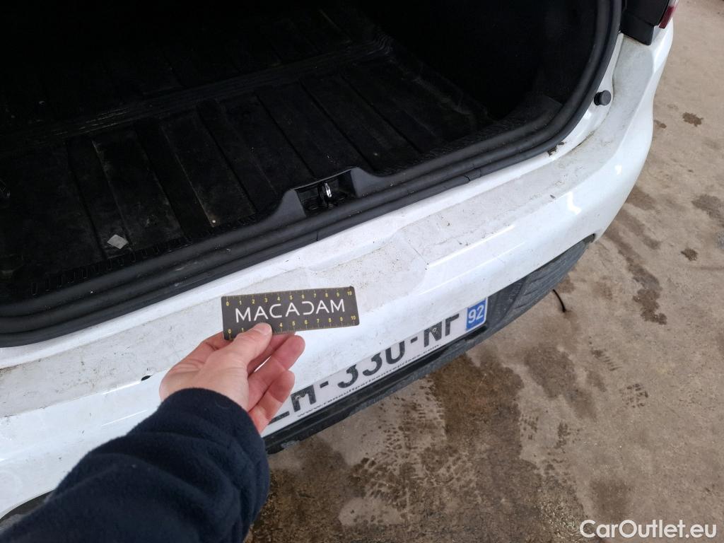  Renault  Clio  IV Air MediaNav 1.5 dCi 75CV BVM5 E6 #46