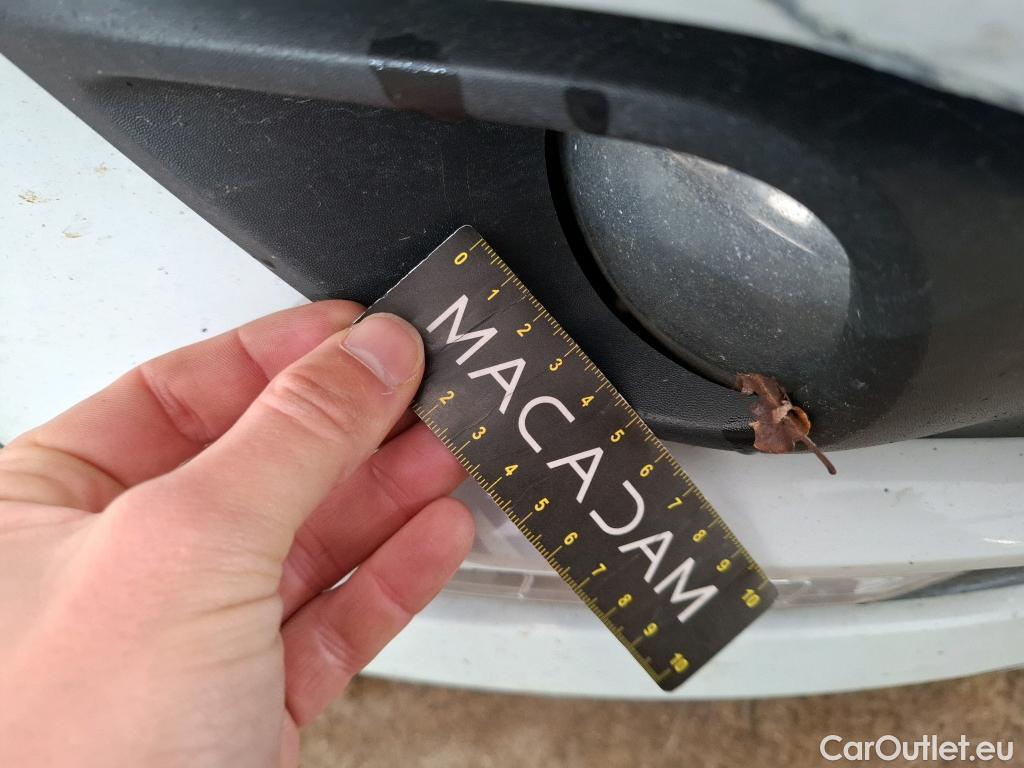  Renault  Clio  IV Air MediaNav 1.5 dCi 75CV BVM5 E6 #71