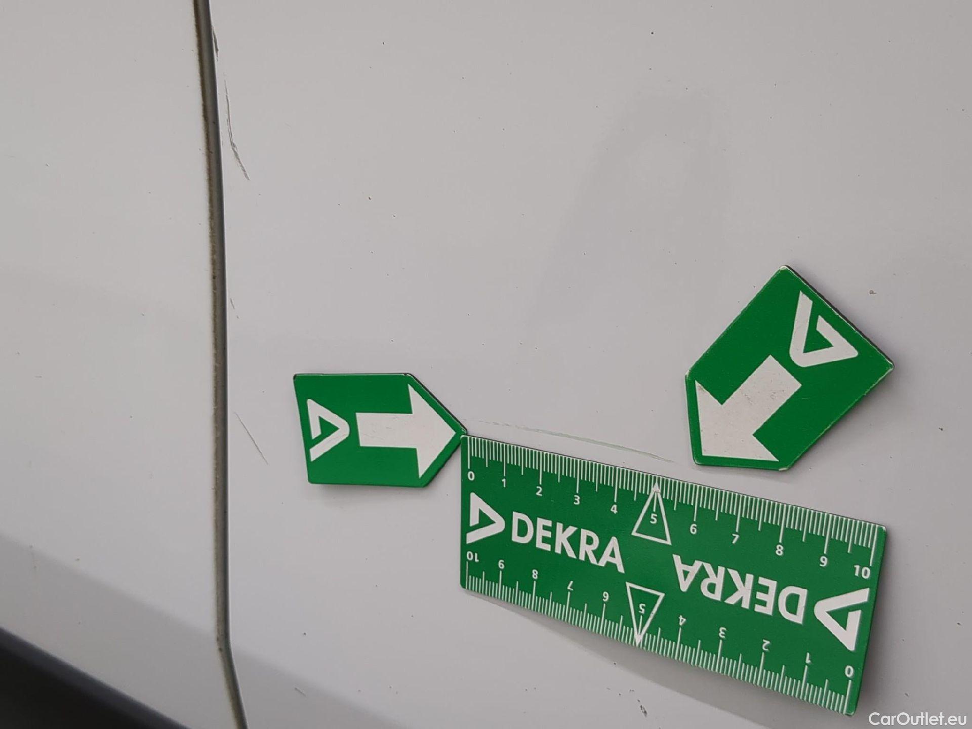  Renault  Kangoo RENAULT  / 2021 / 4P / Fourgonnette GD CONFORT - TCE 100 #11