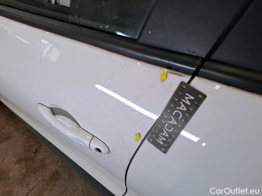  Renault  Clio  IV Air MediaNav 1.5 dCi 75CV BVM5 E6 #99