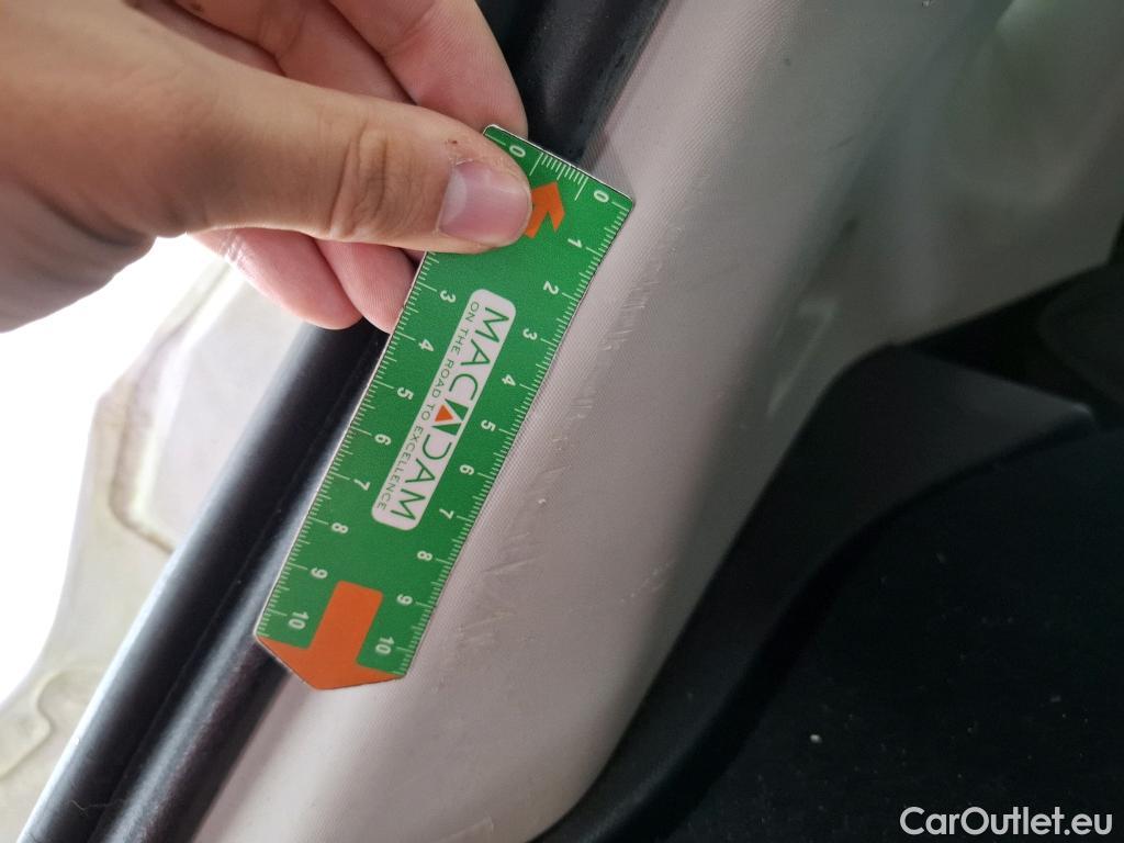  Renault  Clio  IV Air 1.5 dCi 75CV BVM5 E5 #54