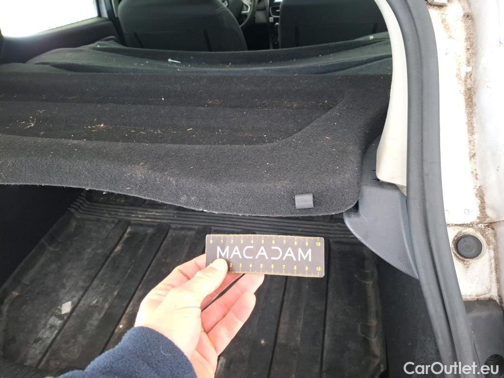  Renault  Clio  IV Air MediaNav 1.5 dCi 75CV BVM5 E6 #90