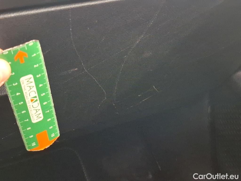  Volkswagen  Golf  / 2020 / 5P / Berline 2.0 TDI SCR 115 BVM6 Life / TRANSFO VP/VF #13