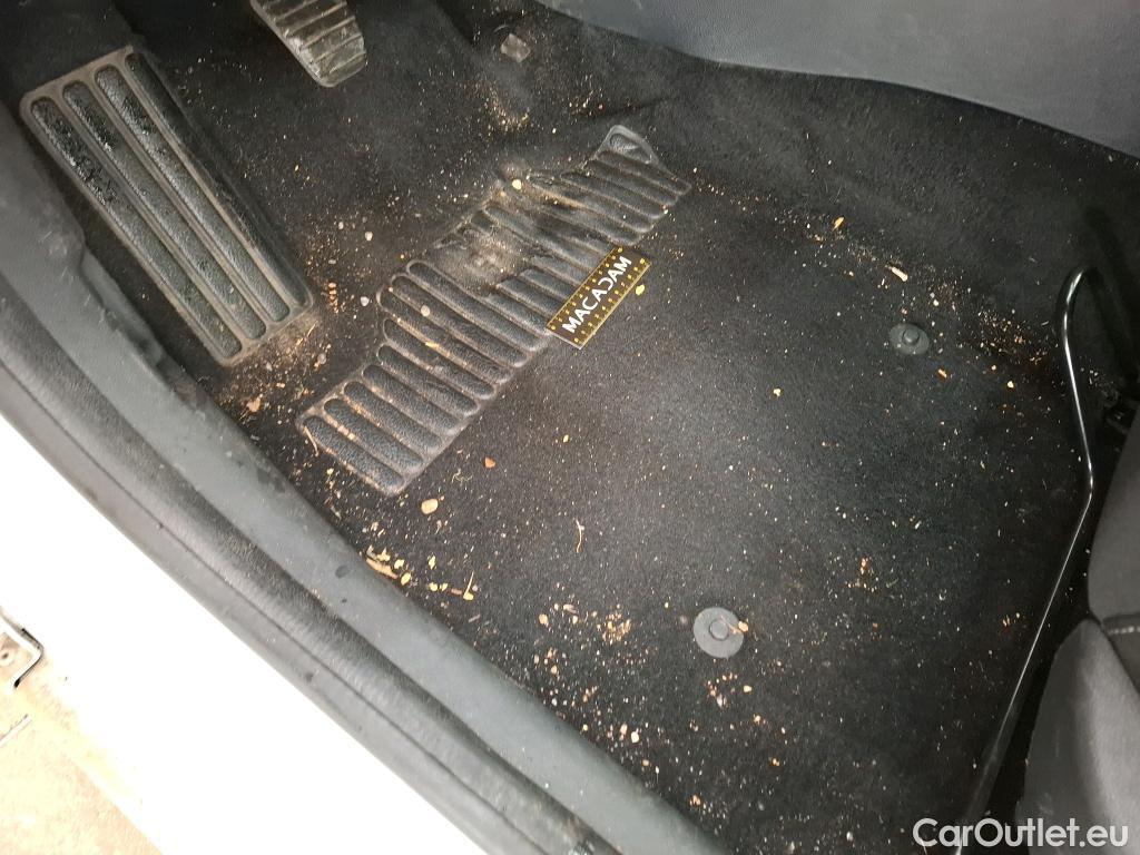  Renault  Clio RENAULT  Société VU 5p Berline Air dCi 75 #1