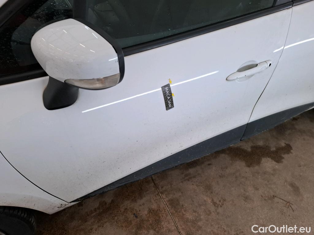  Renault  Clio  IV Air MediaNav 1.5 dCi 75CV BVM5 E6 #97