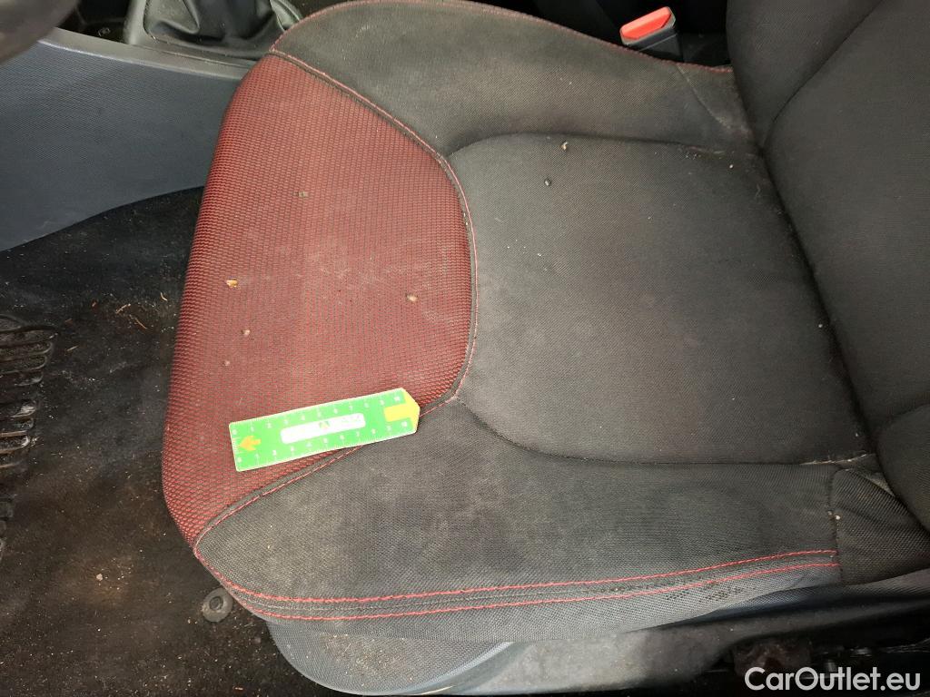  Renault  Clio  IV Air 1.5 dCi 75CV BVM5 E5 #3