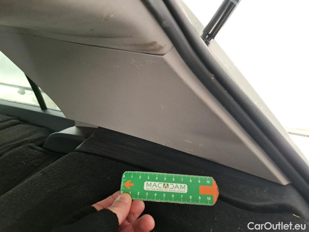  Volkswagen  Golf  / 2020 / 5P / Berline 2.0 TDI SCR 115 BVM6 Life / TRANSFO VP/VF #33