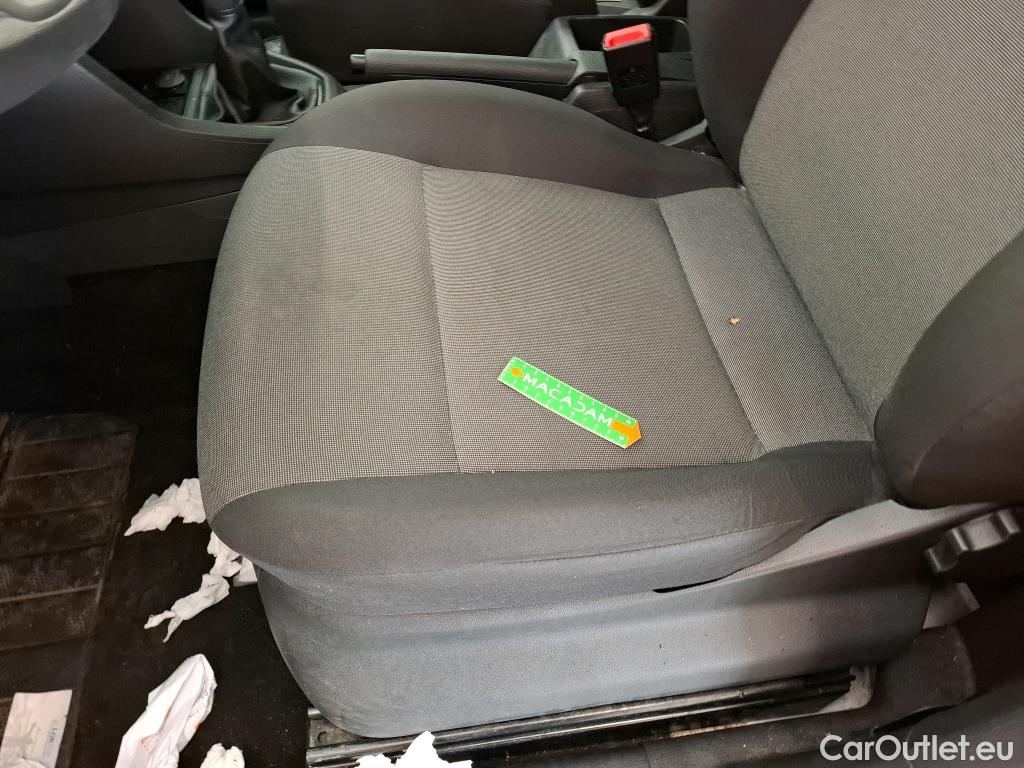  Volkswagen  Caddy VOLKSWAGEN  Van / 2015 / 4P / Fourgonnette 2.0 TDI 75 Business Line #1