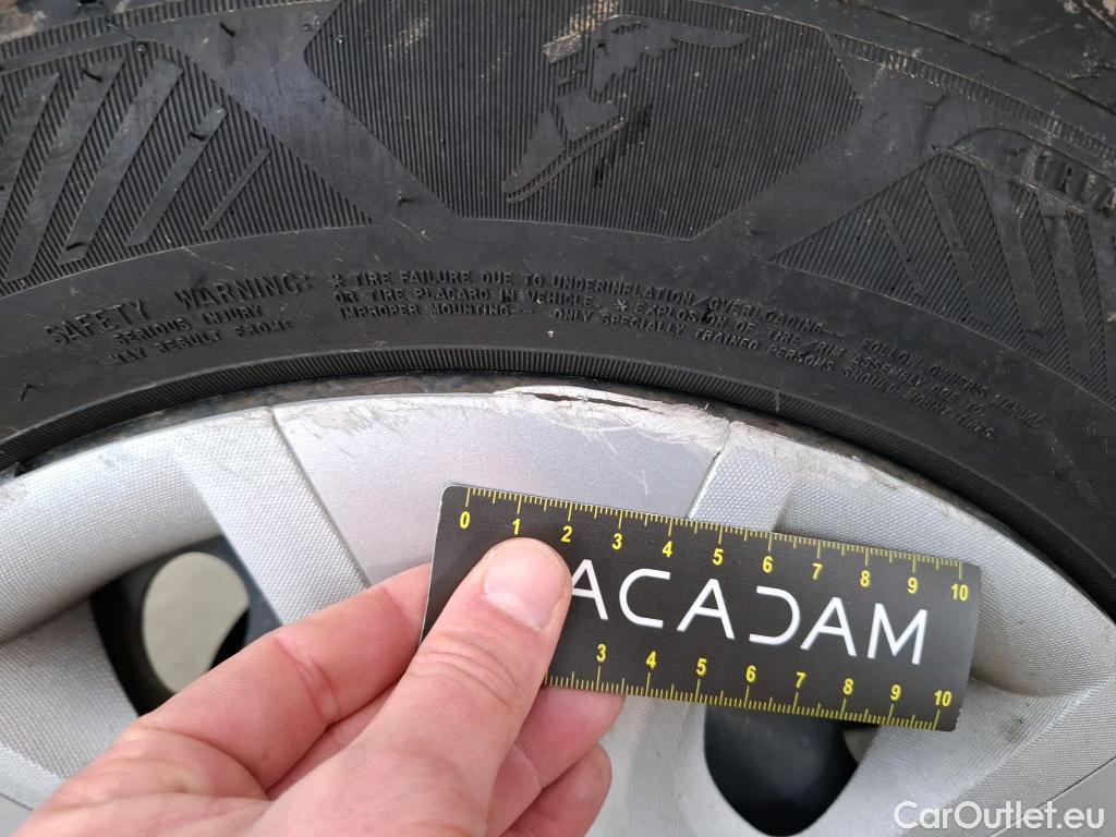  Renault  Clio RENAULT  Société VU 5p Berline Air dCi 75 #34