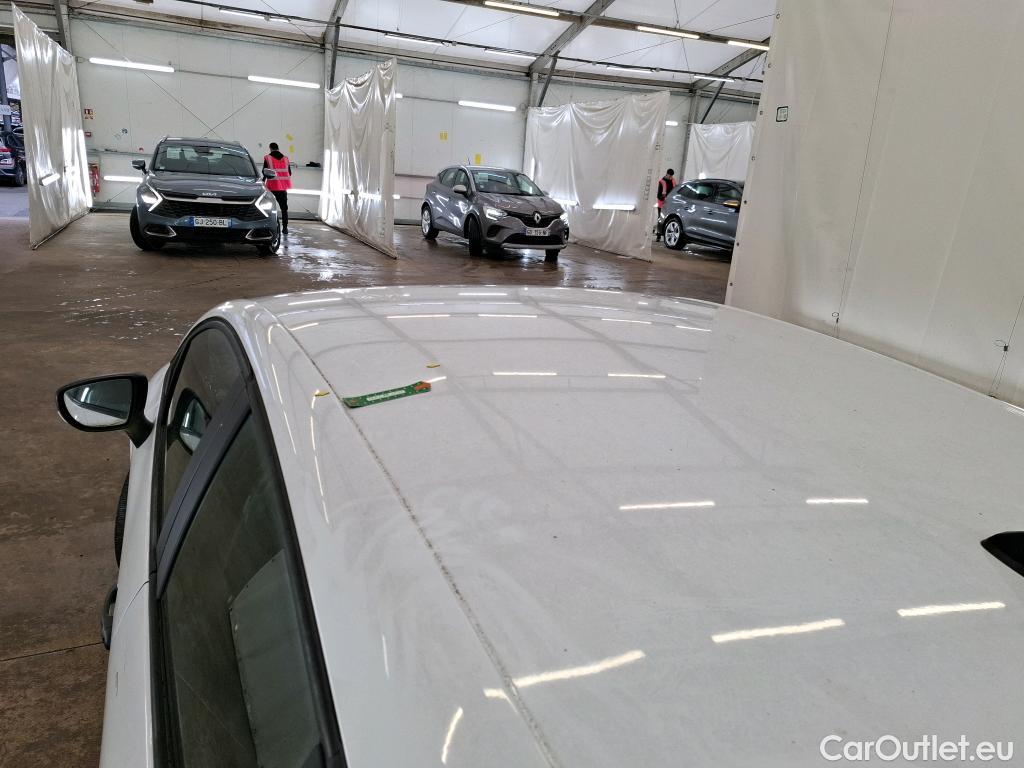  Renault  Clio  IV Air 1.5 dCi 75CV BVM5 E5 #11