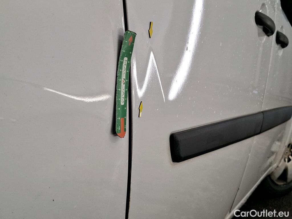  Renault  Kangoo  Express Maxi Extra (Série Spéciale) 1.5 dCi 90CV BVM5 E6 #21