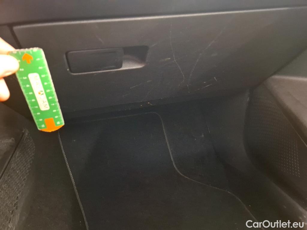  Volkswagen  Golf  / 2020 / 5P / Berline 2.0 TDI SCR 115 BVM6 Life / TRANSFO VP/VF #12