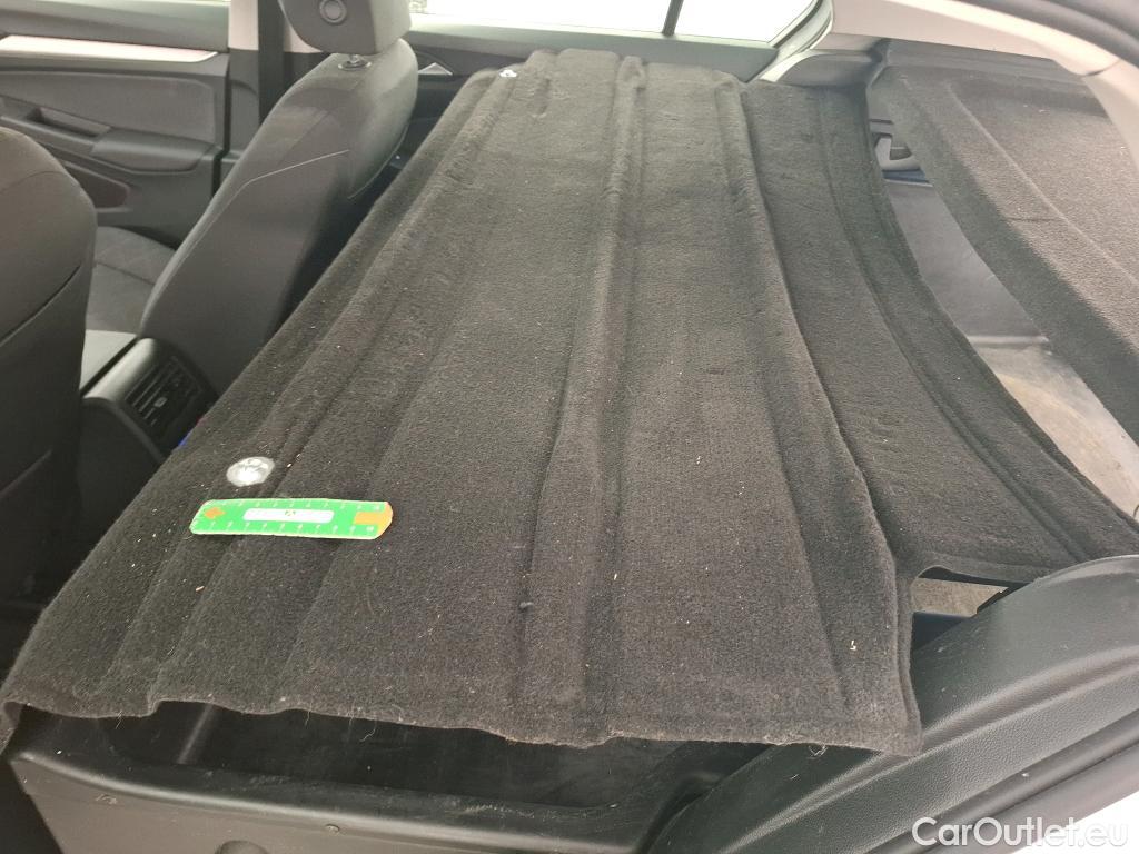  Volkswagen  Golf  / 2020 / 5P / Berline 2.0 TDI SCR 115 BVM6 Life / TRANSFO VP/VF #22