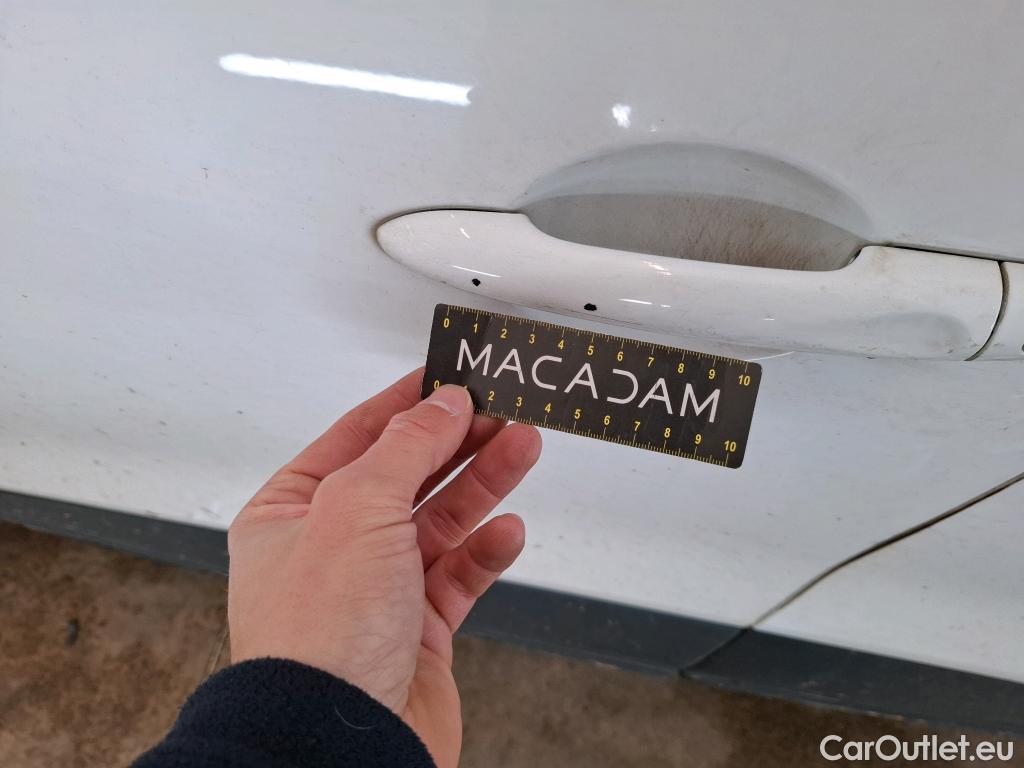  Renault  Clio  IV Air MediaNav 1.5 dCi 75CV BVM5 E6 #101