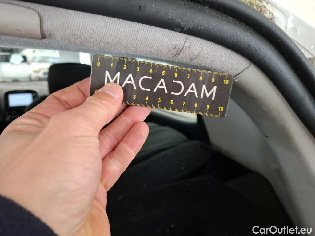  Renault  Clio  IV Air MediaNav 1.5 dCi 75CV BVM5 E6 #88