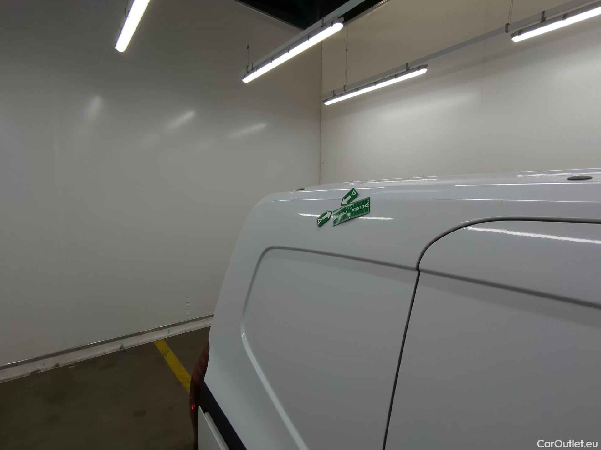  Renault  Kangoo RENAULT  / 2021 / 4P / Fourgonnette GD CONFORT - TCE 100 #7