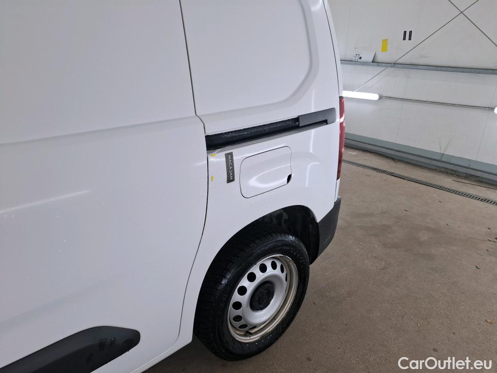  Peugeot  Partner PEUGEOT  VU 4p Fourgonnette BHDI 100 S&S STANDARD 1000KG PREMIUM #28
