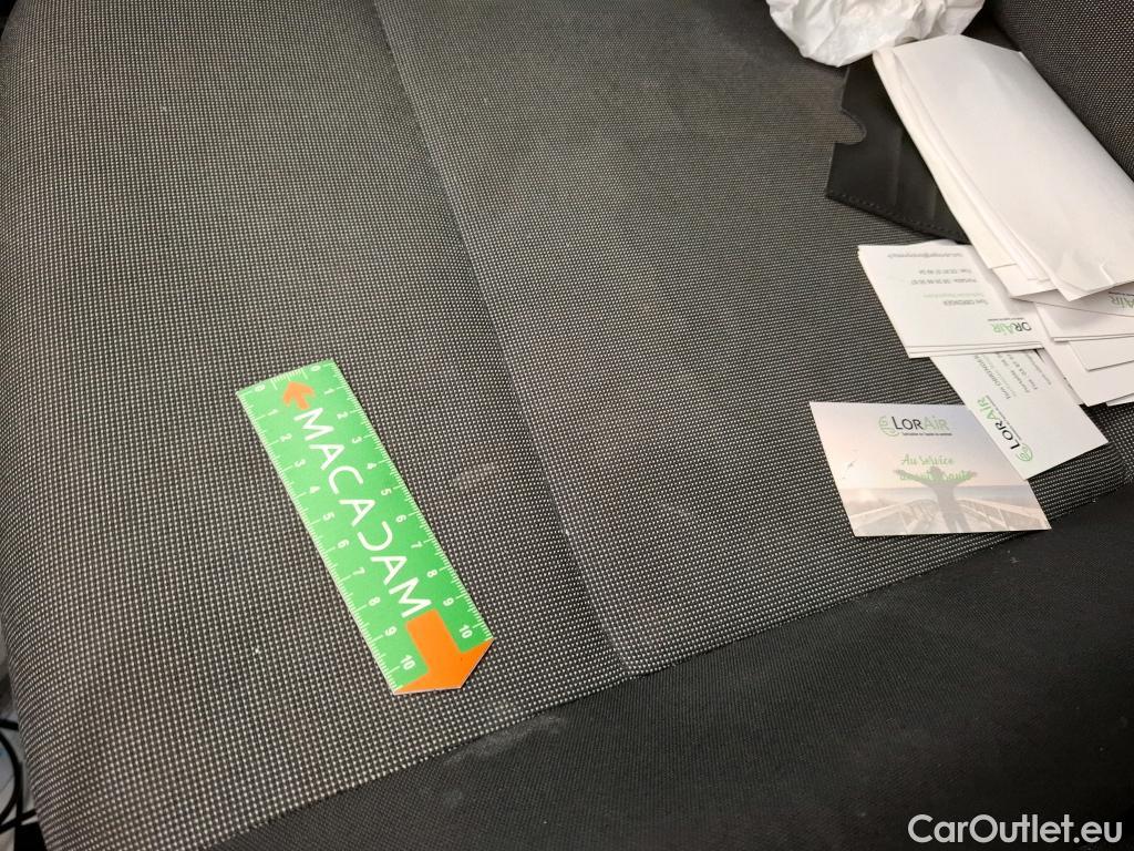  Volkswagen  Caddy VOLKSWAGEN  Van / 2015 / 4P / Fourgonnette 2.0 TDI 75 Business Line #8