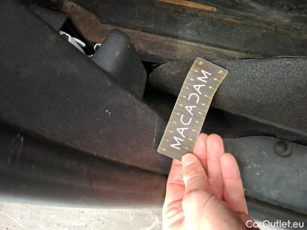  Renault  Clio  IV Air MediaNav 1.5 dCi 75CV BVM5 E6 #66