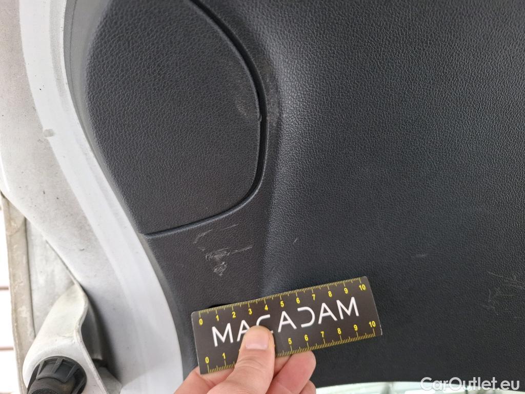  Renault  Clio RENAULT  Société VU 5p Berline Air dCi 75 #23