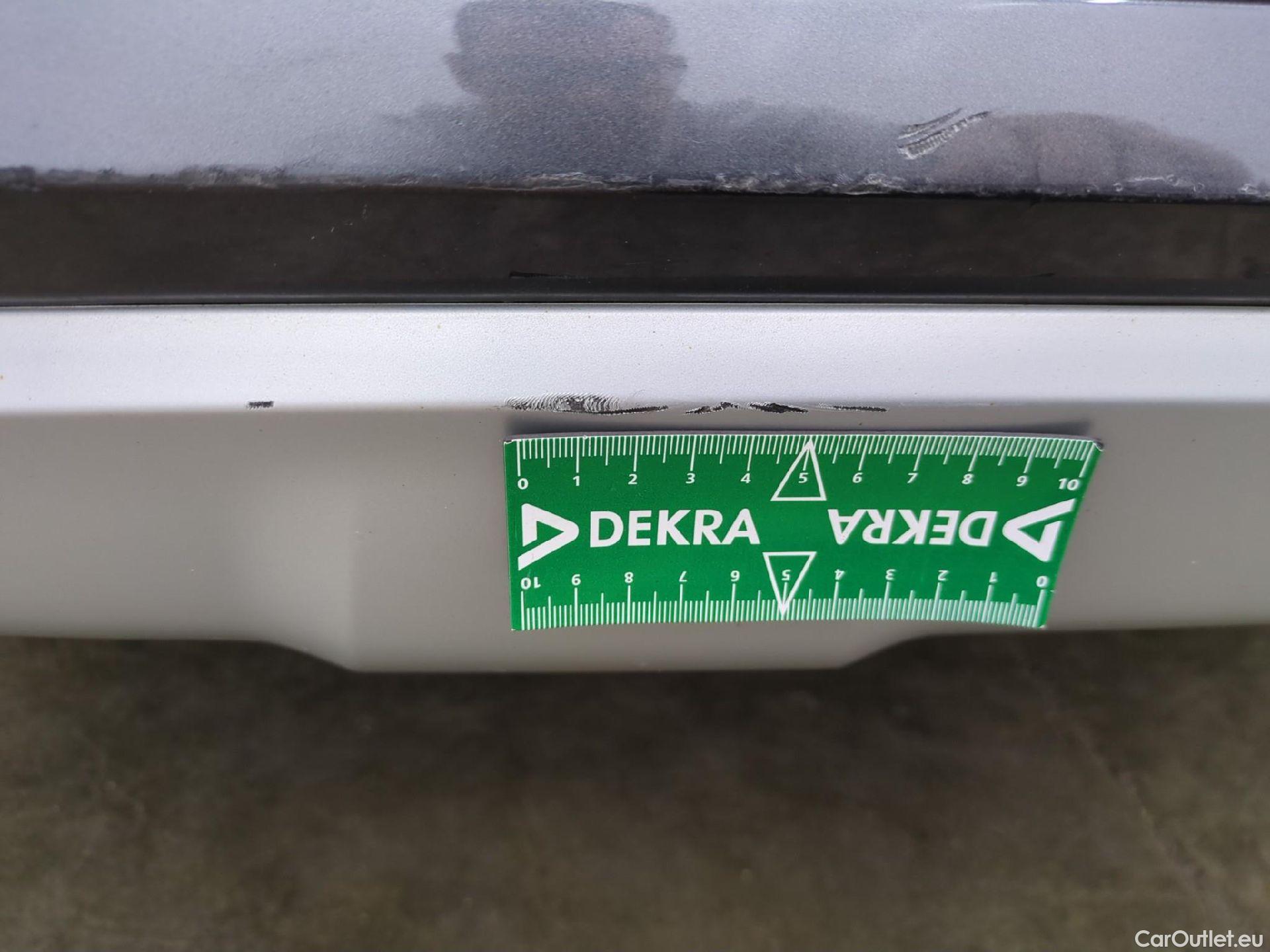  Bmw  X1 Série  sDrive 18 d xLine 2.0 150CV BVA8 E6d #63