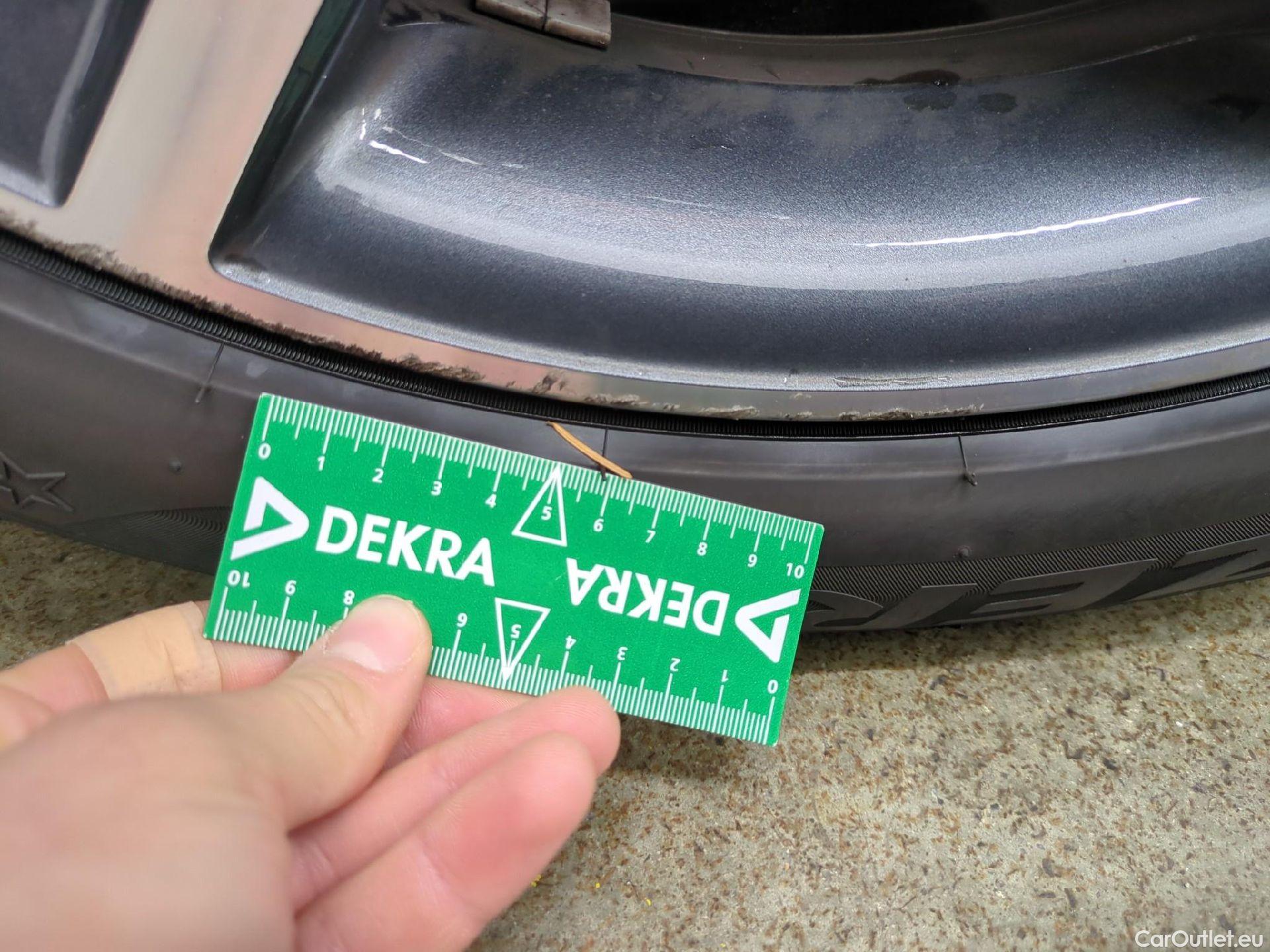  Bmw  Serie 5 BMW Série 5 / 2020 / 4P / Berline 520i 184ch Business Design BVA8 #8