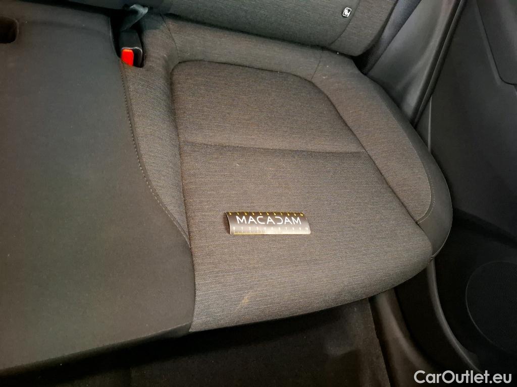  Hyundai  Konna HYUNDAI Kona / 2017 / 5P / SUV BEV 39KWH ELECTRIQUE 136CH CREATIVE #7