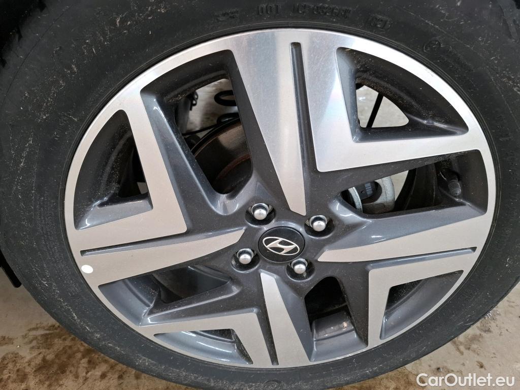  Hyundai  Bayon HYUNDAI  / 2021 / 5P / SUV 1.0 T-GDI 100 DCT- 7 HYB 48V EXECUTIVE #31