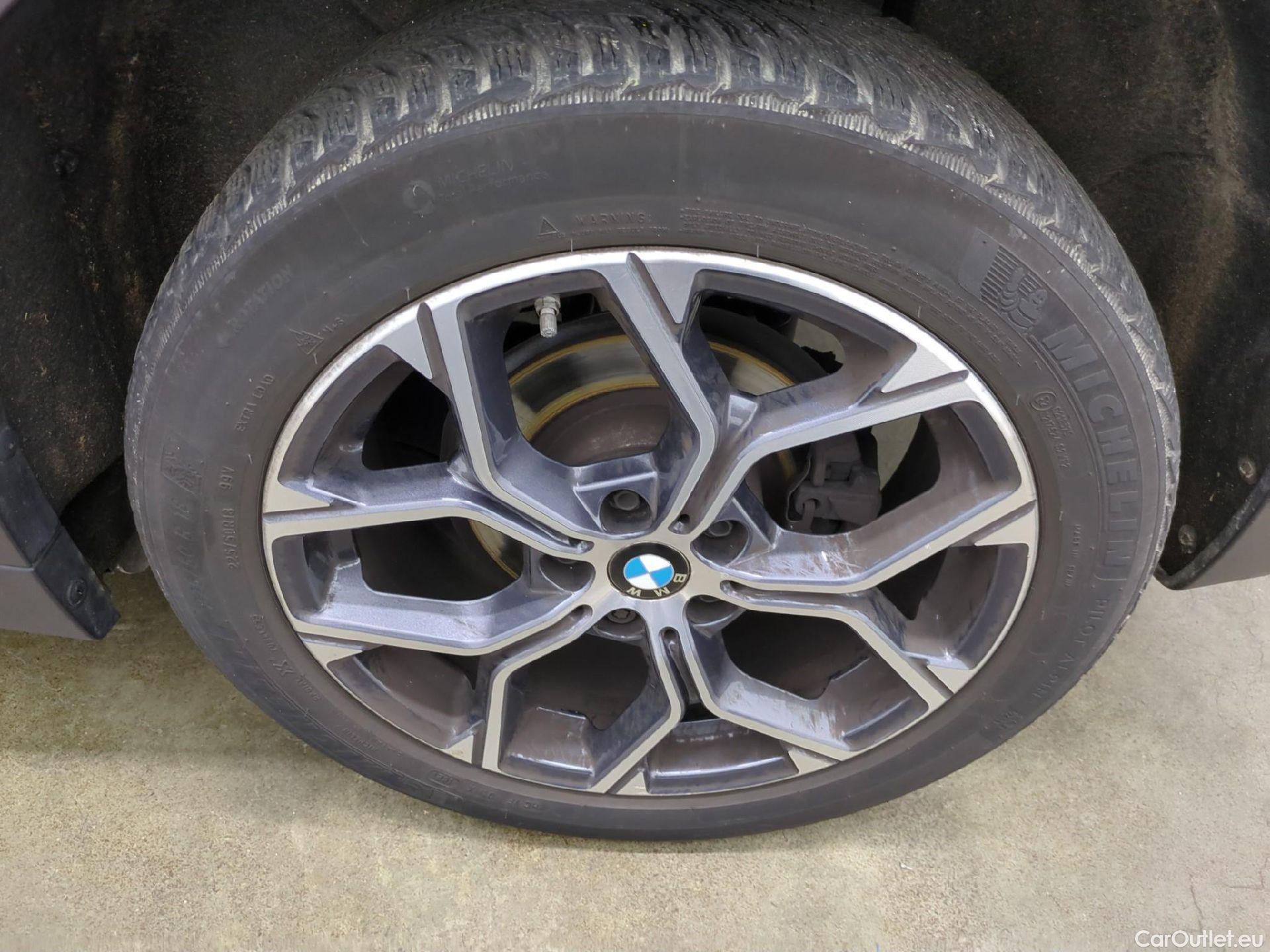  Bmw  X1 Série  sDrive 18 d xLine 2.0 150CV BVA8 E6d #17