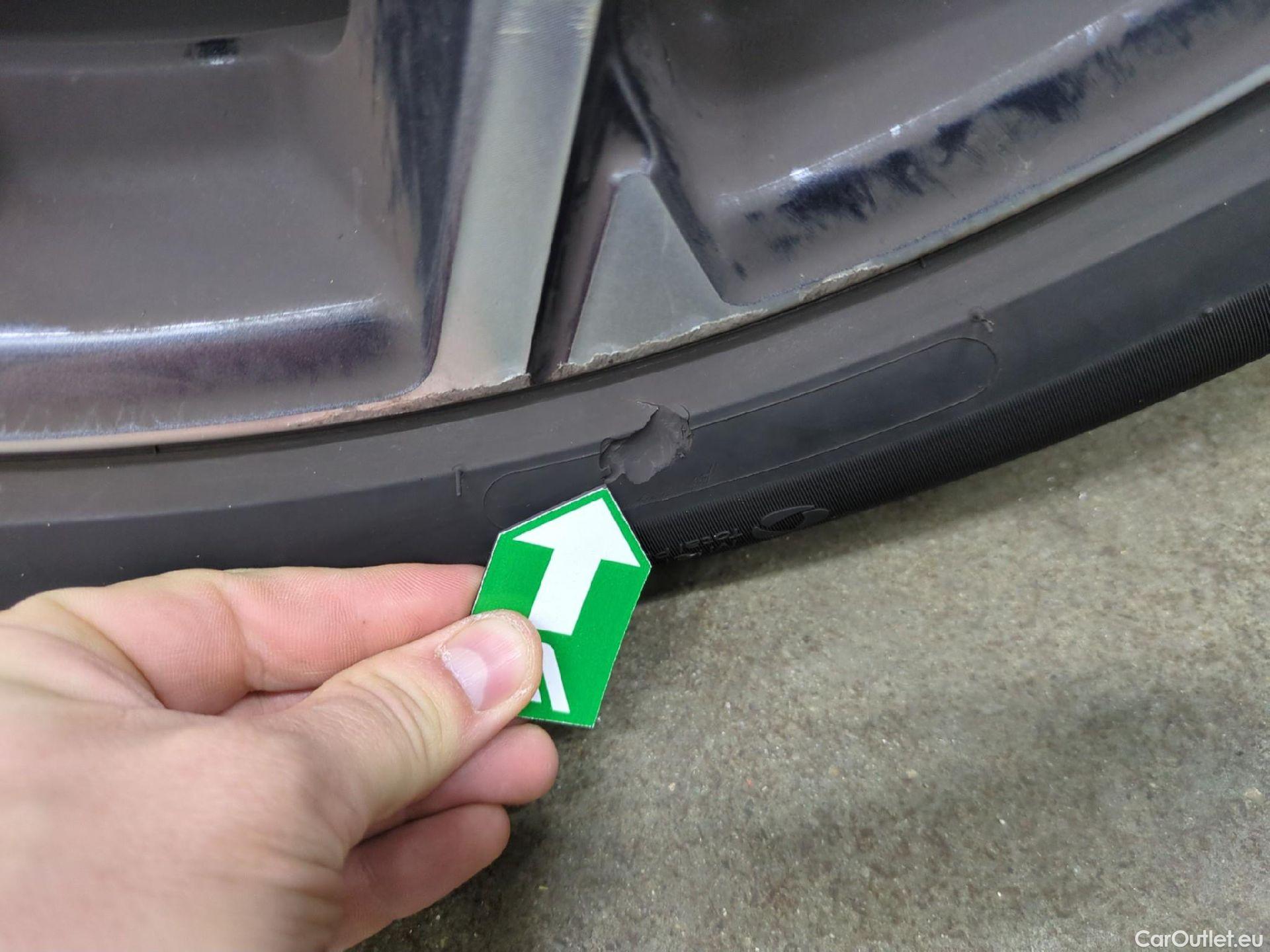  Bmw  X1 Série  sDrive 18 d xLine 2.0 150CV BVA8 E6d #19