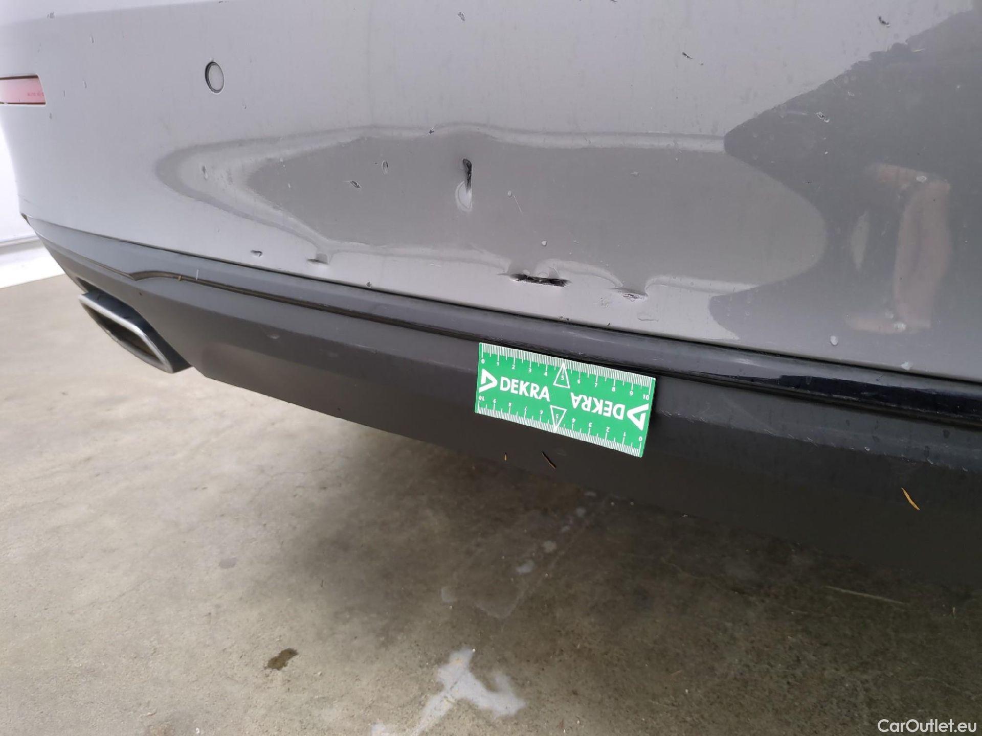  Bmw  Serie 5 BMW Série 5 / 2020 / 4P / Berline 520i 184ch Business Design BVA8 #40