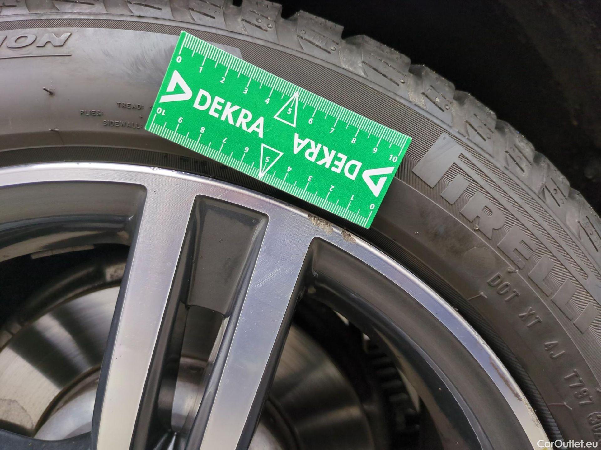  Bmw  Serie 5 BMW Série 5 / 2020 / 4P / Berline 520i 184ch Business Design BVA8 #15