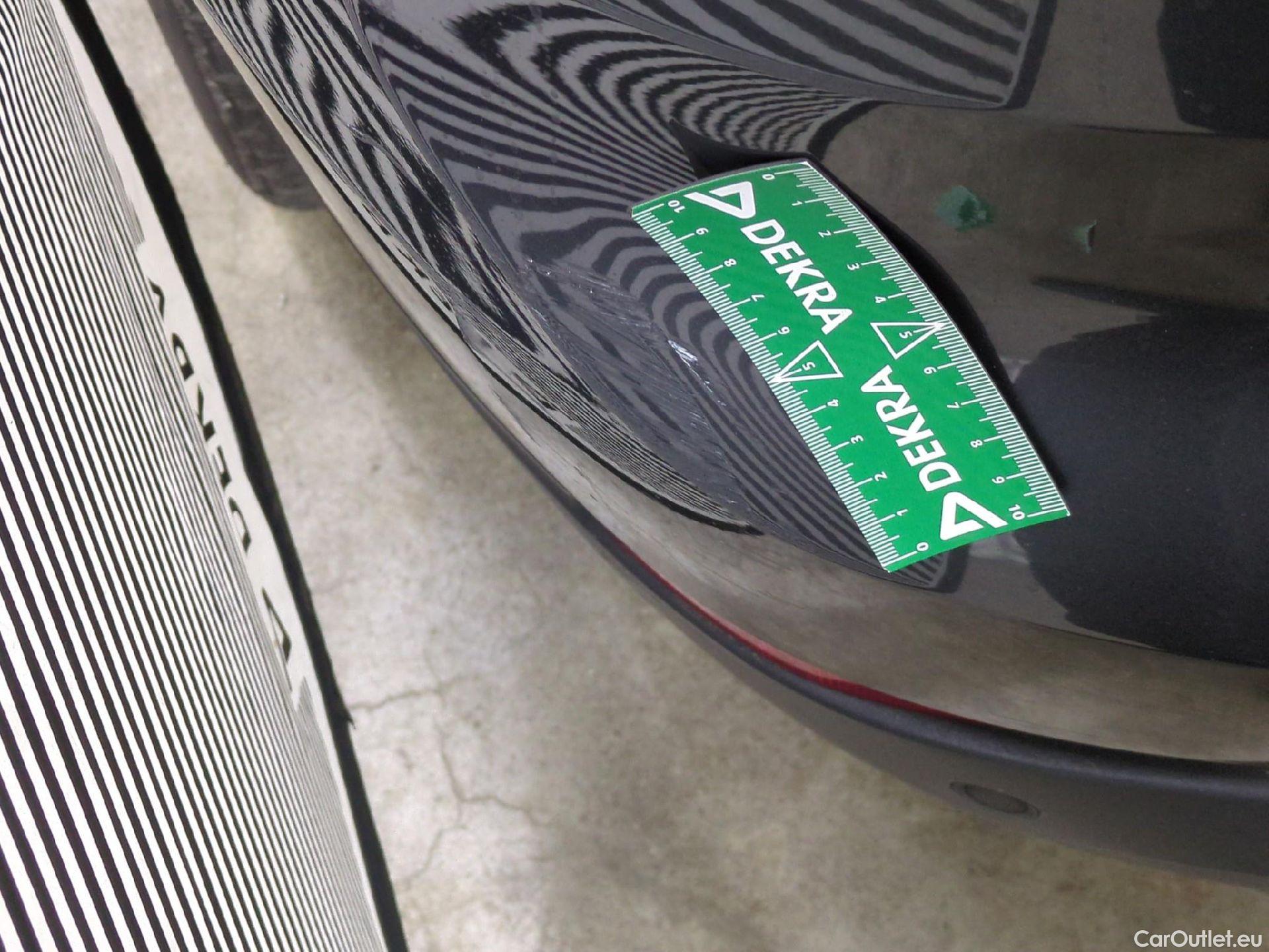  Bmw  X1 Série  sDrive 18 d xLine 2.0 150CV BVA8 E6d #54