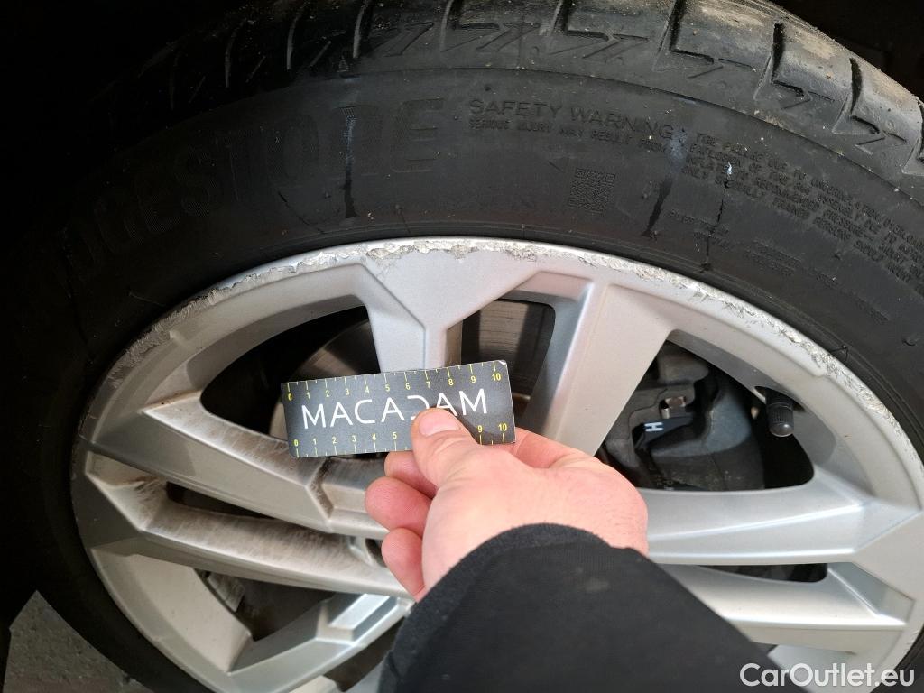  Audi  A3 AUDI  Sportback / 2020 / 5P / Berline 40 TFSI e 204 S Tronic Business Line #14