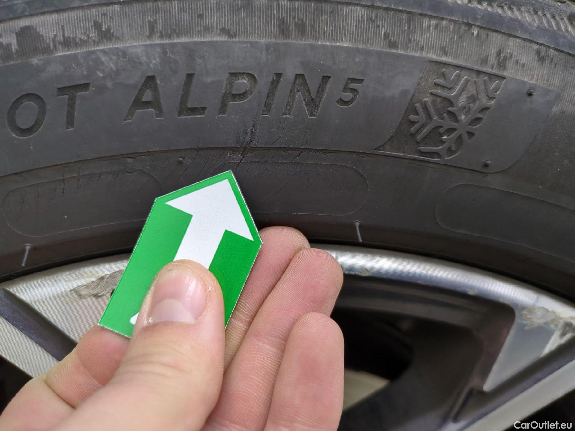  Bmw  X1 Série  sDrive 18 d xLine 2.0 150CV BVA8 E6d #12