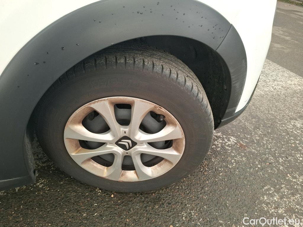  Citroen  C3 CITROEN  5p Berline PureTech 82 BVM Feel Business #13