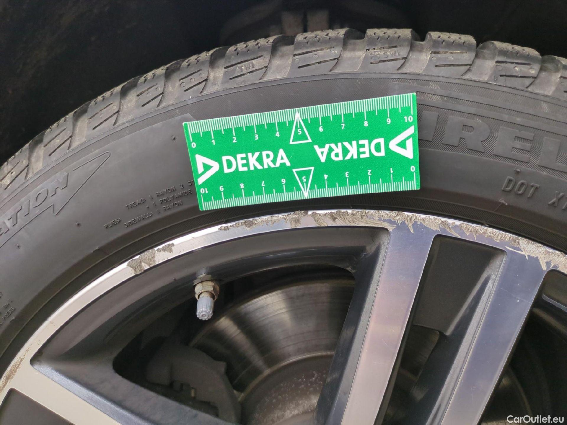  Bmw  Serie 5 BMW Série 5 / 2020 / 4P / Berline 520i 184ch Business Design BVA8 #5