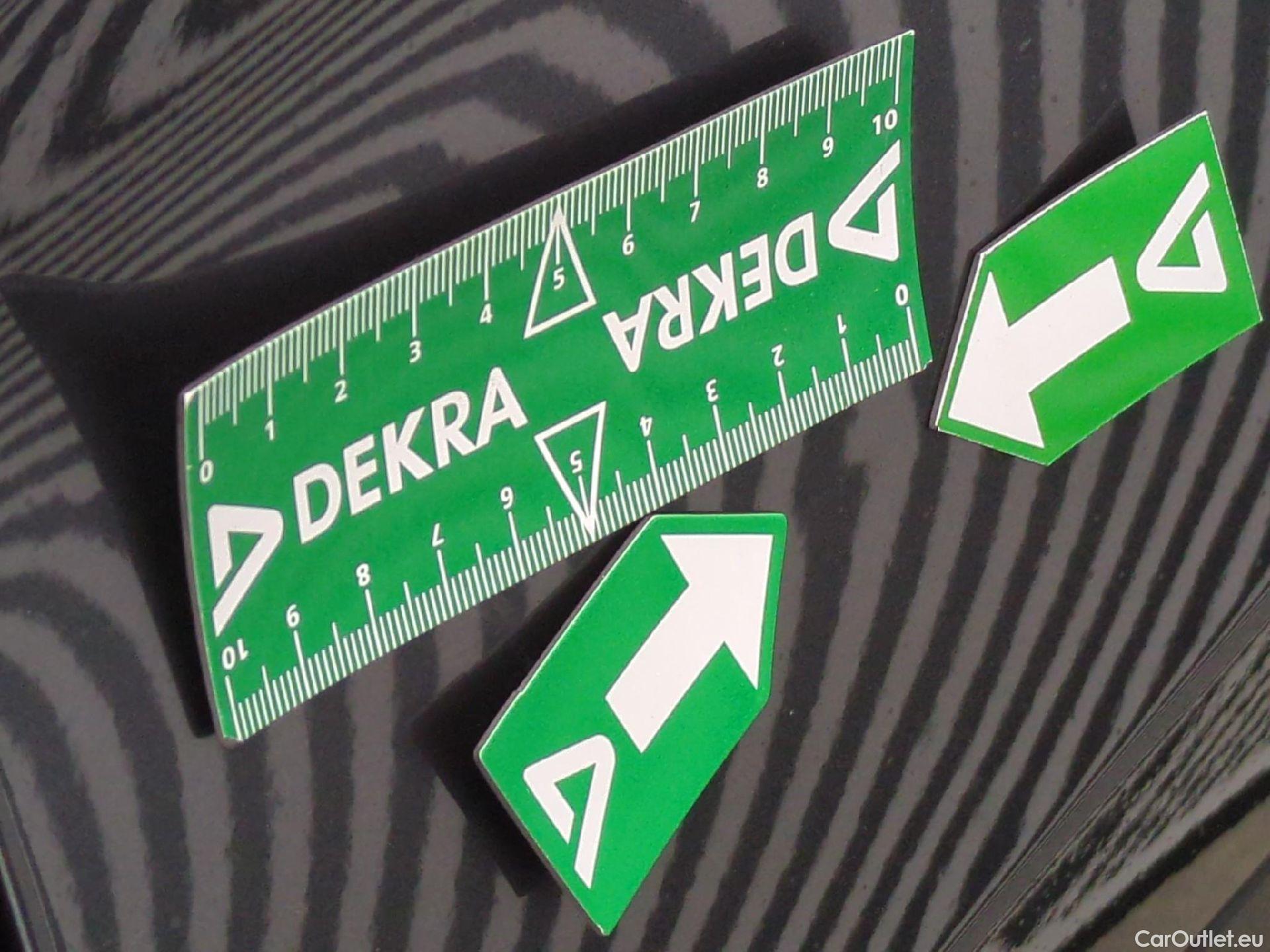  Bmw  X1 Série  sDrive 18 d xLine 2.0 150CV BVA8 E6d #47