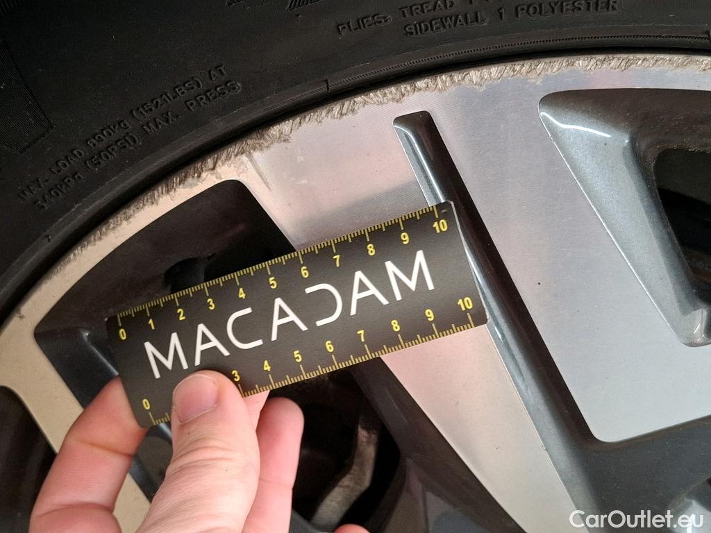  Hyundai  Bayon HYUNDAI  / 2021 / 5P / SUV 1.0 T-GDI 100 DCT- 7 HYB 48V EXECUTIVE #7