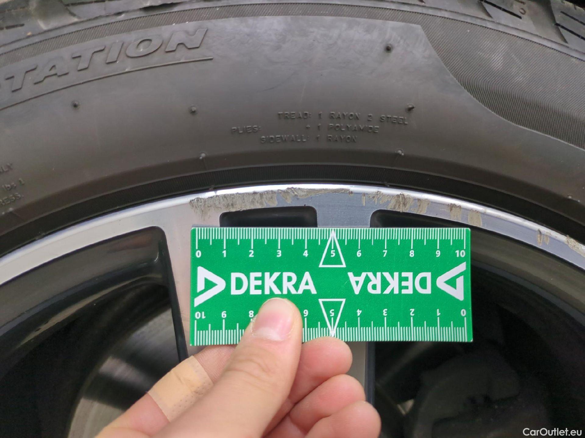  Bmw  Serie 5 BMW Série 5 / 2020 / 4P / Berline 520i 184ch Business Design BVA8 #9