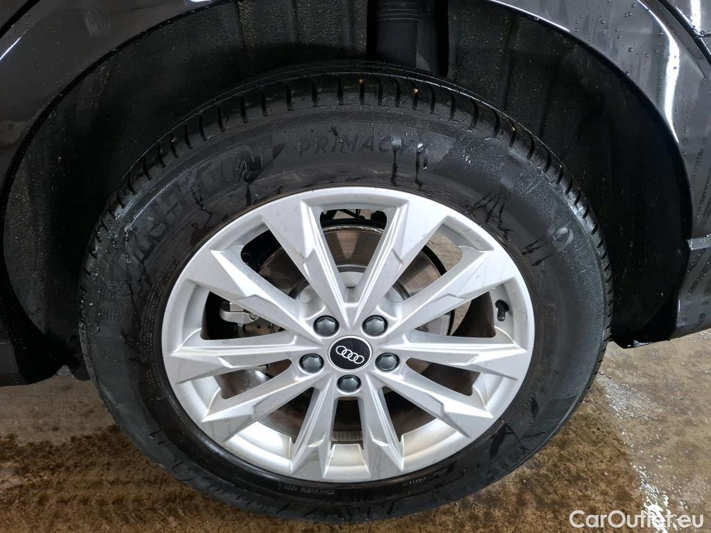  Audi  Q3 AUDI  / 2018 / 5P / SUV 45 TFSI E 245 S TRONIC S LINE #17