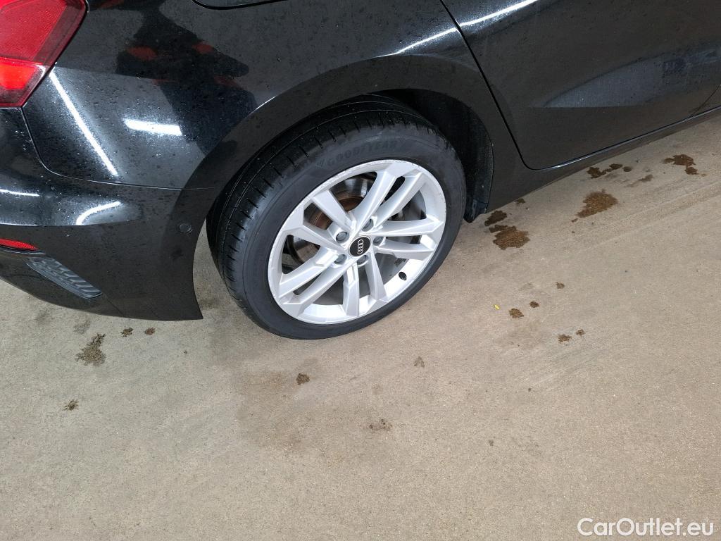  Audi  A3 AUDI  Sportback / 2020 / 5P / Berline 40 TFSI e 204 S Tronic Business Line #9