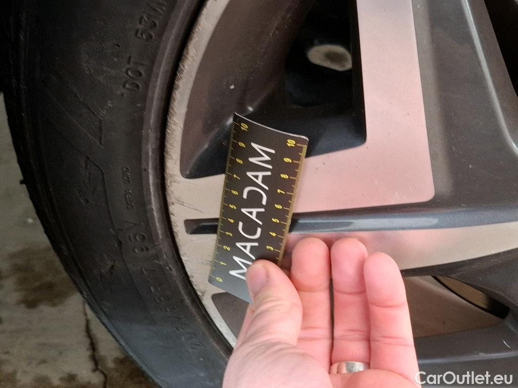  Hyundai  Bayon HYUNDAI  / 2021 / 5P / SUV 1.0 T-GDI 100 DCT- 7 HYB 48V EXECUTIVE #21