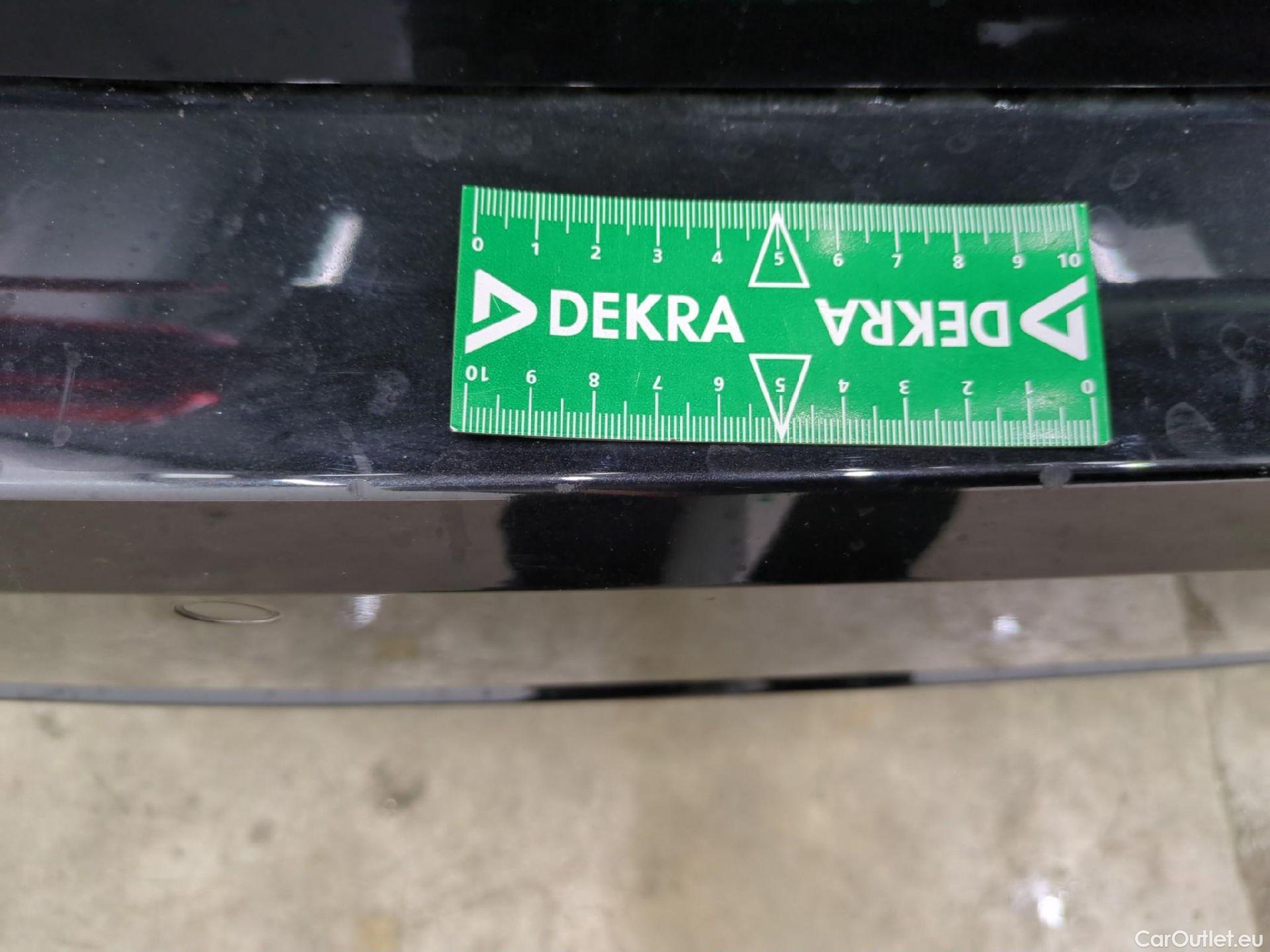  Bmw  Serie 3 BMW Série 3 Touring / 2022 / 5P / Break 318i 156ch Business Design BVA8 #23